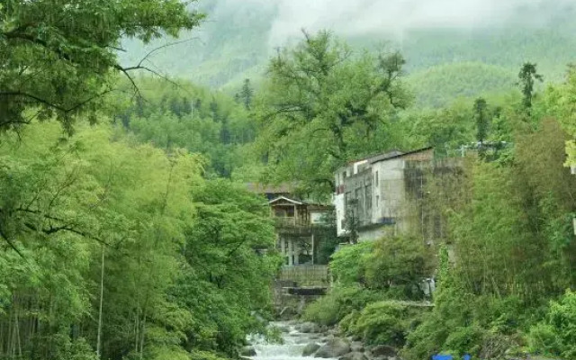 Yishan Banshui Hotel