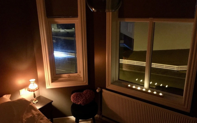 Guesthouse Hóll