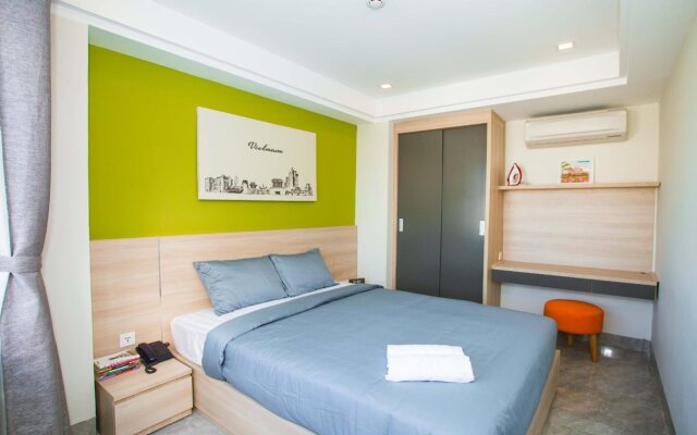 Moonlight Bay Hotel