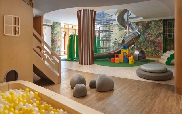 Grand Hyatt Shenzhou Peninsula