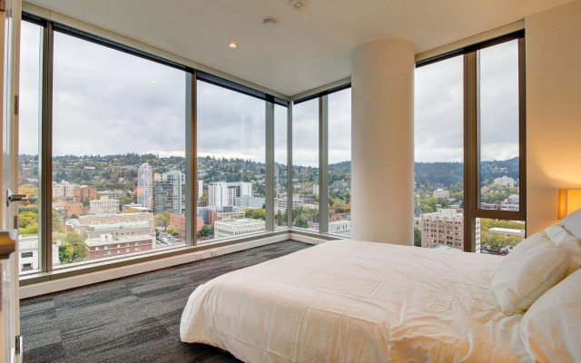 Pelicanstay in Downtown Portland