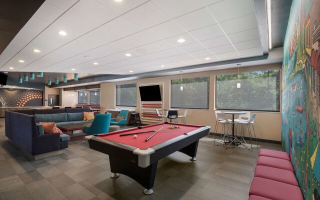 Tru by Hilton Warsaw