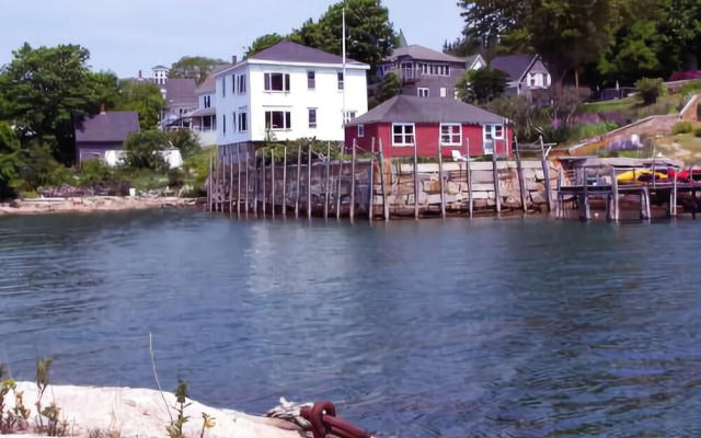 Grist Mill Landing - Five Bedroom Townhome