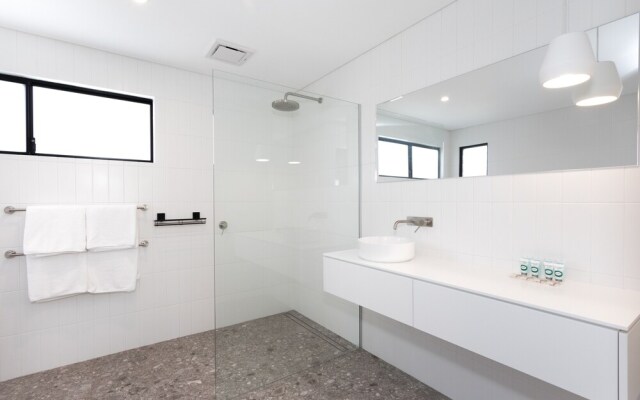 Bluff Street Home by the BnB Collection