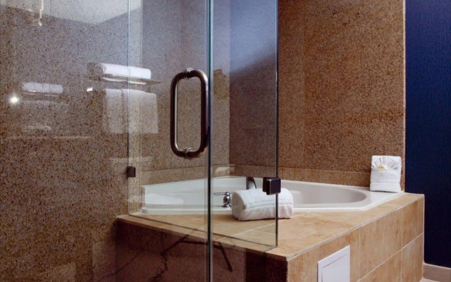 Holiday Inn Houston East - Channelview by IHG