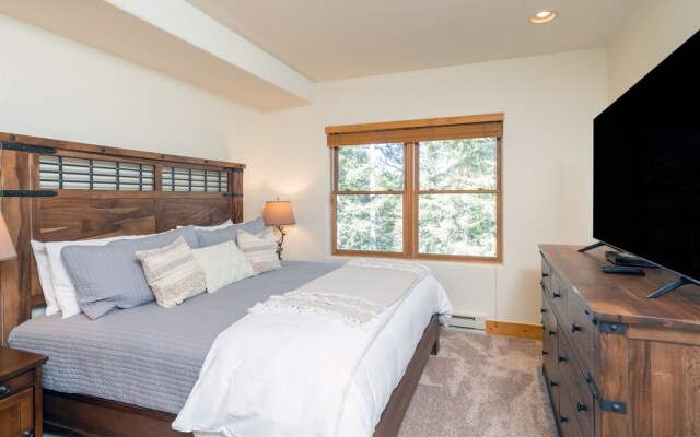 Bear Creek Lodge 303 3 Bedroom Condo by Alpine Lodging Telluride