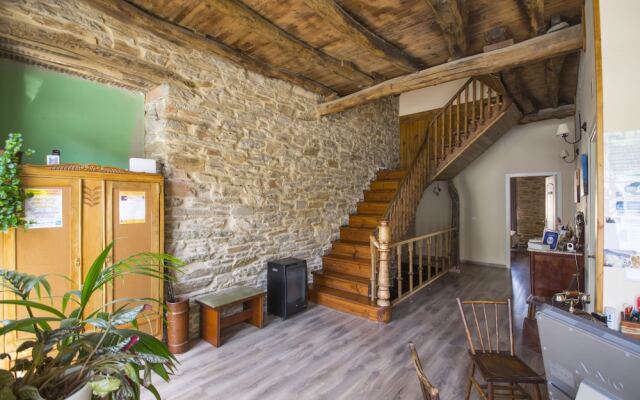 Albergue La Casona de Sarria