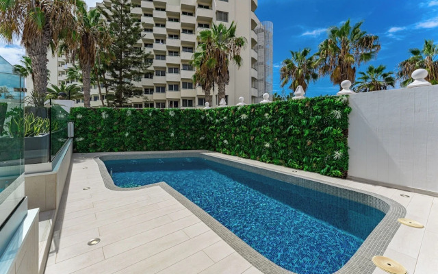 BAL Apartments - Adults Only