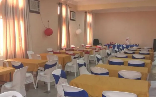 Dolly Hills Hotel