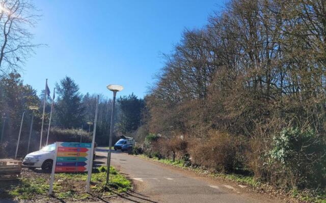 Twenty's Business Flats Jouy-en-Josas