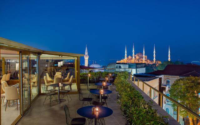 Tan Hotel - Special Class