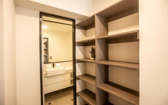 w Cozy 1BR in Exclusive San Isidro