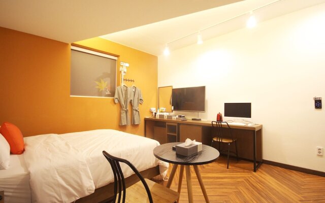 Iksan Fourseason Hotel