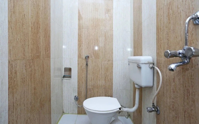 Hotel Anuradha Palace