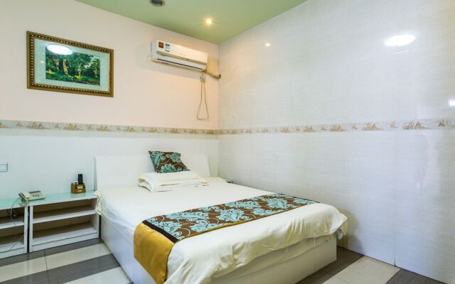 Shanghai Blue House Business Hotel