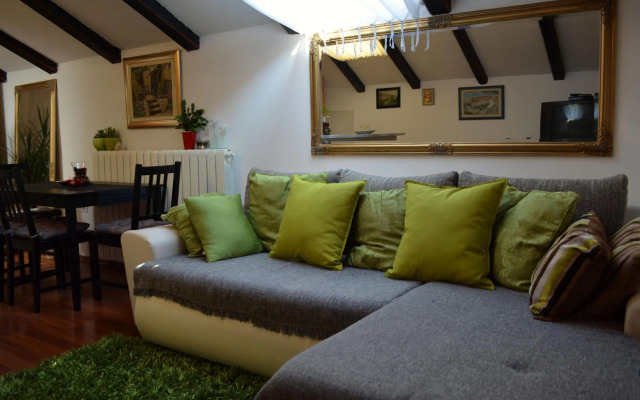 Casa del Padre - Annabelle