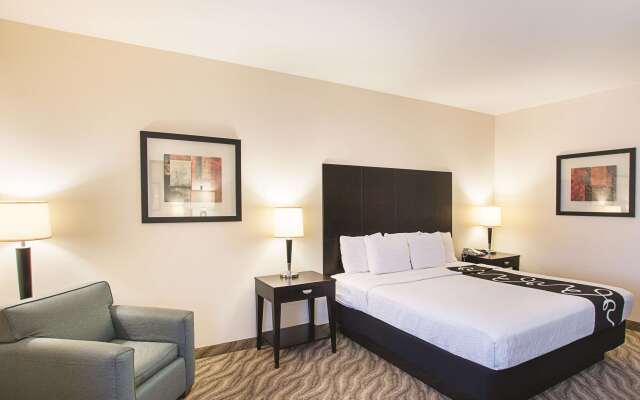 La Quinta Inn & Suites by Wyndham Glen Rose