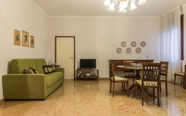 Rialto Bridge Venetian Style