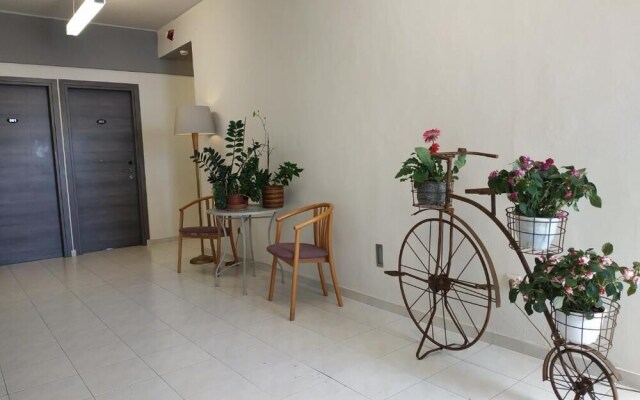 Diros Hotel