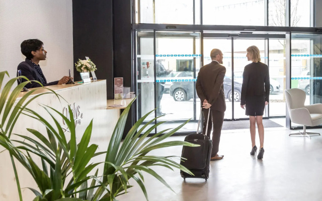 Appart Hotel Odalys City Paris XVII