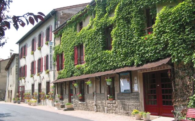 Hôtel Restaurant Le Dristan