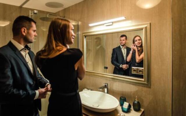 Luxury Apartments No. 91