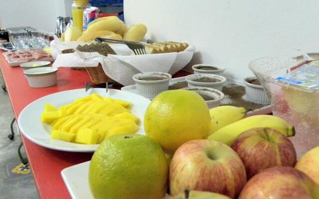Cafofo Hostel - Albergue