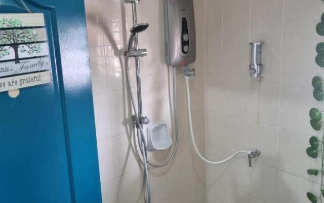 PRIVATE POOL WITH Wifi Ssue Klebang Chemor Homestay-Guesthouse