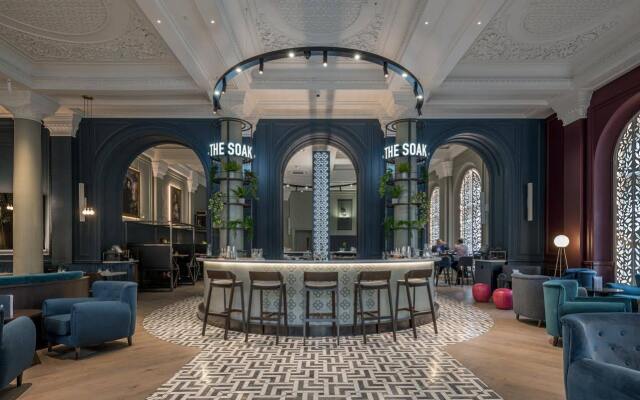 The Clermont London, Victoria