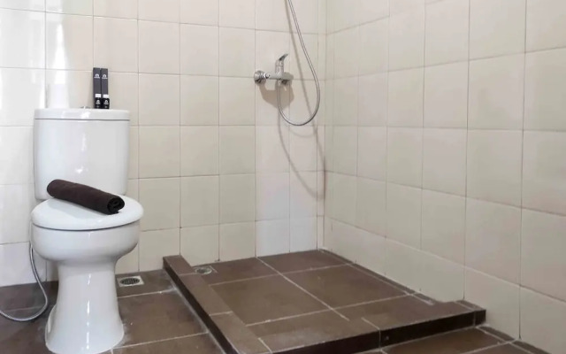 Big And Comfy 3Br At Vida View Apartement