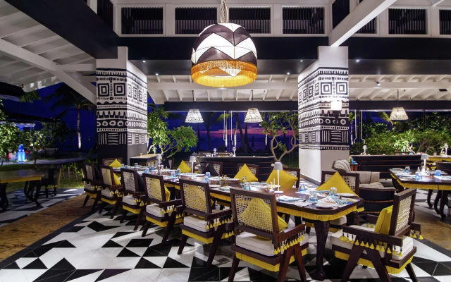 SAii Lagoon Maldives, Curio Collection by Hilton