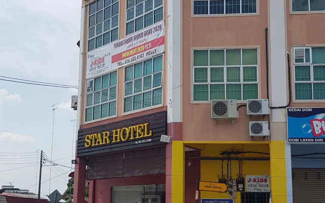 OYO 90035 Star Hotel