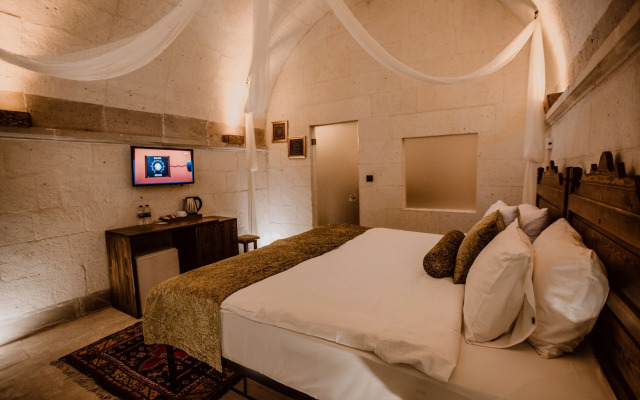 Ortahisar Cave Hotel