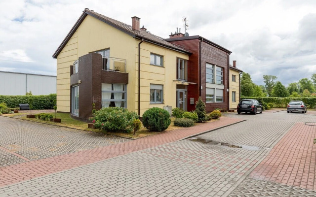 Jantar Rodzinny apartament z ogrodem