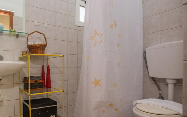 Kalamaki Sight Irene's