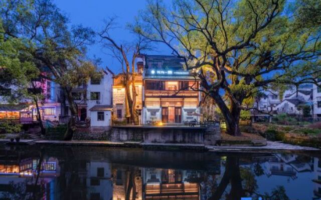 Wuwei House Hui rhyme art home stay