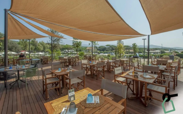 Deluxe - Two Bedroom No.2