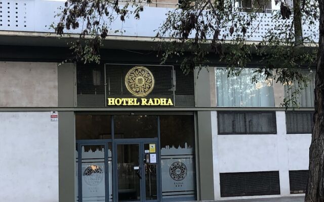 Hotel Radha