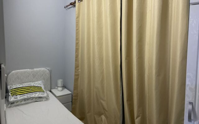 AlBarsha 1 Hostel By PHM