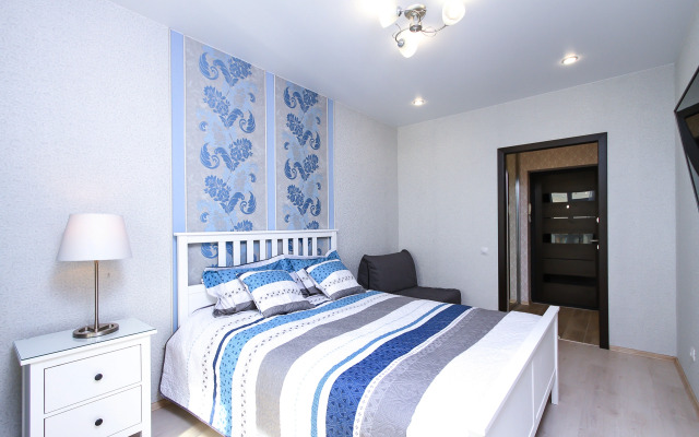 FlaNsk на Зыряновской