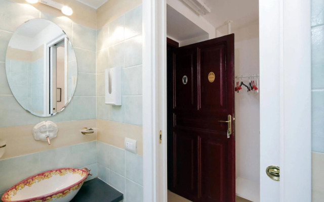 LHG Comfy Rooms
