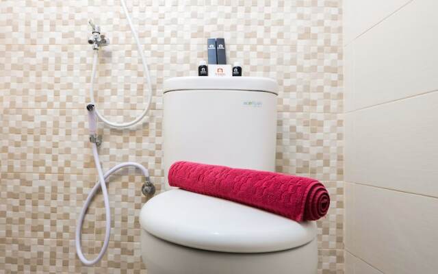 Contemporary 2BR at Bassura City Apartment