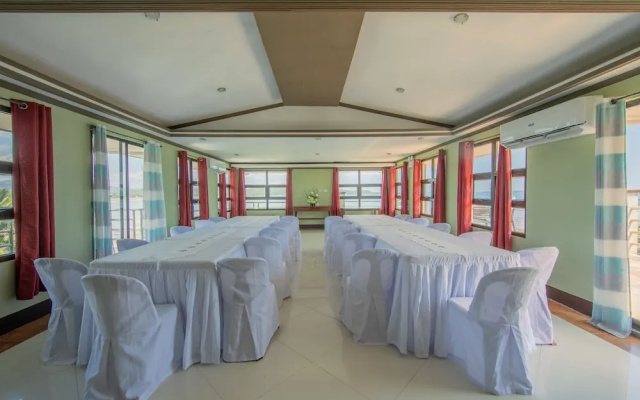 Rawis Resort Hotel
