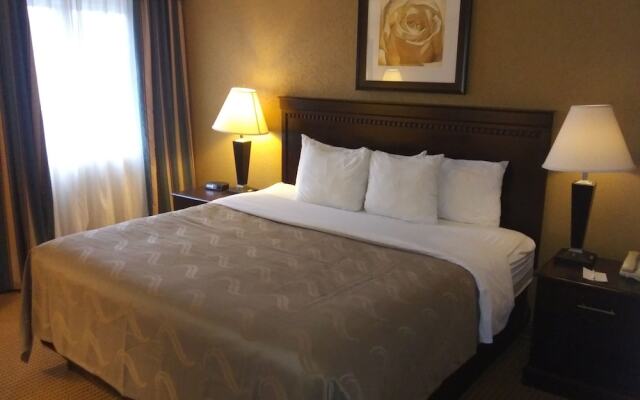 Clarion Inn & Suites Fairgrounds