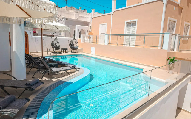 Xaravgi Resort Suites