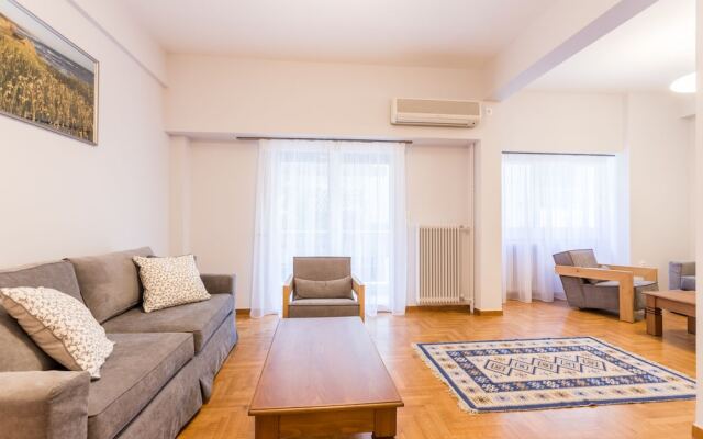 Exceptional HiEnd Flat For Family