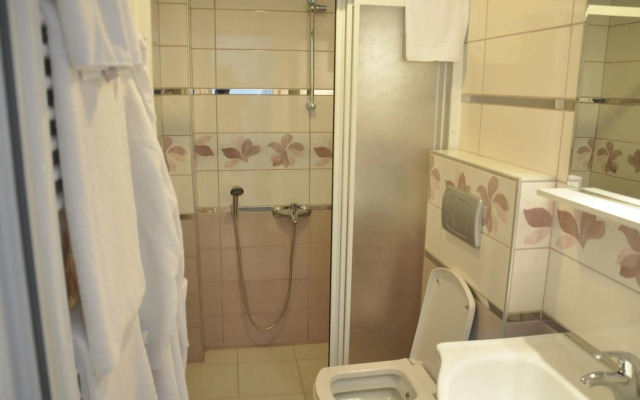 Dort Mevsim Suit Otel