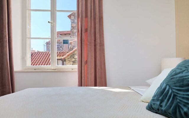 Hedera Estate, Hedera A22