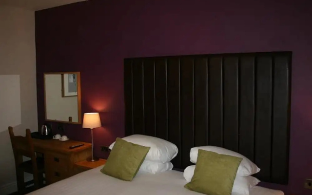Station Hotel