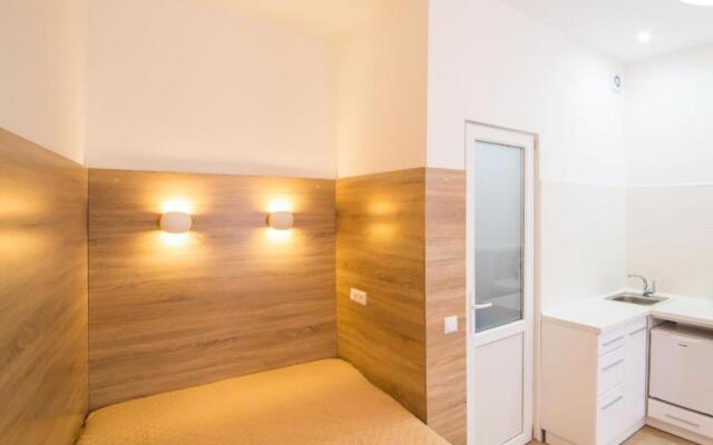 Mini Apartment on Kulisha 29-3